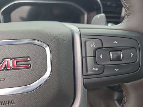 New 2026 GMC Sierra 1500 SLT w/ SLT Premium Plus Package AWD/4WD image 18