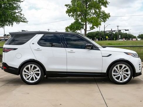 Used 2023 Land Rover Discovery HSE R-Dynamic AWD/4WD image 7