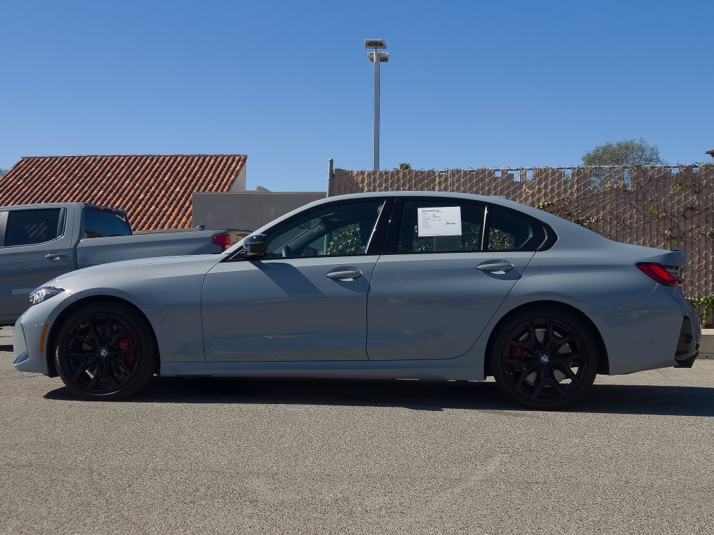 Used 2026 BMW 330i Sedan w/ M Sport Package RWD image 7