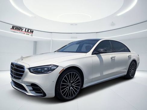 Used 2023 Mercedes-Benz S 500 4MATIC image 7