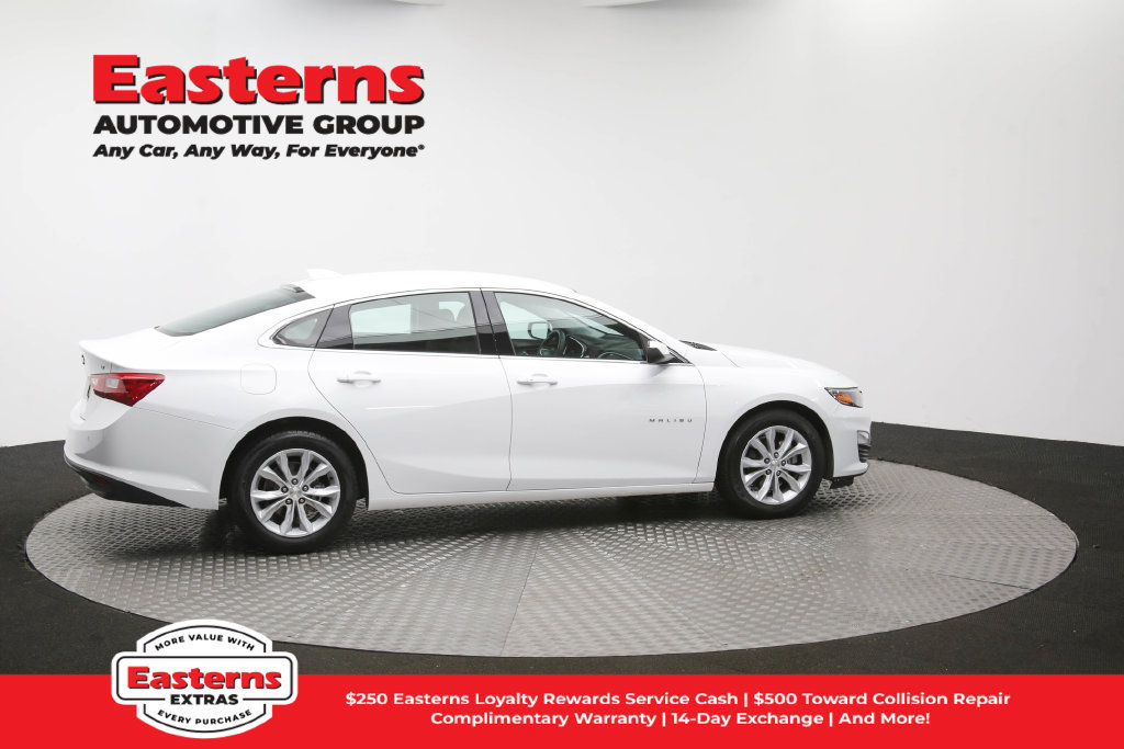 Used 2025 Chevrolet Malibu LT FWD image 45