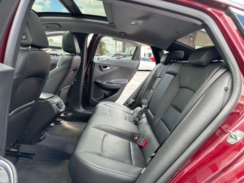 Used 2016 Chevrolet Malibu LT w/ True North Edition FWD image 16