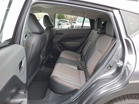 Used 2025 Subaru Crosstrek 2.5i Limited AWD/4WD image 11