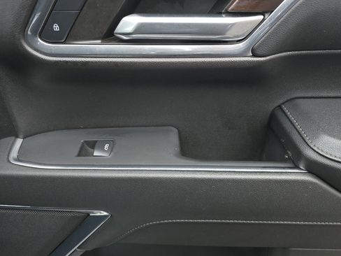 Used 2024 GMC Sierra 1500 SLT image 22