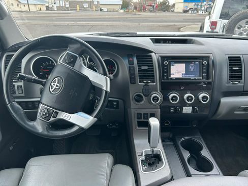 Used 2017 Toyota Sequoia Limited w/ Safety & Convenience Package AWD/4WD image 7