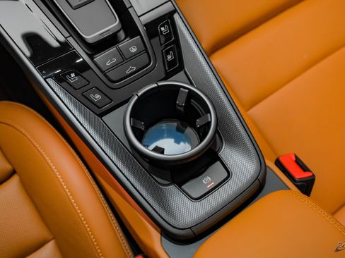 Used 2025 Porsche 911 Carrera image 66