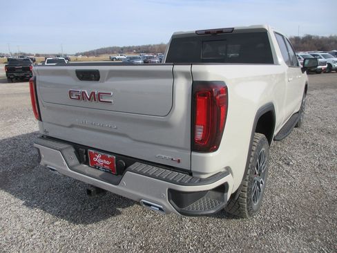 New 2026 GMC Sierra 1500 AT4 w/ AT4 Premium Package image 5