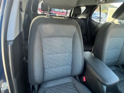 Used 2020 Chevrolet Equinox LT image 17