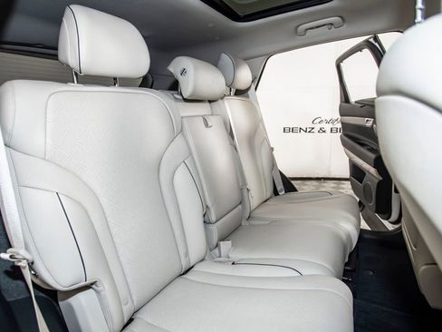 Used 2025 Genesis GV80 2.5T Prestige image 20