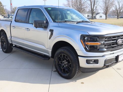 New 2025 Ford F150 XLT w/ Equipment Group 302A MID image 3