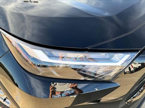 New 2025 Toyota RAV4 XLE image 13