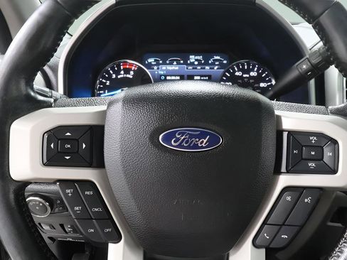 Used 2017 Ford F350 Lariat w/ Lariat Ultimate Package AWD/4WD image 13