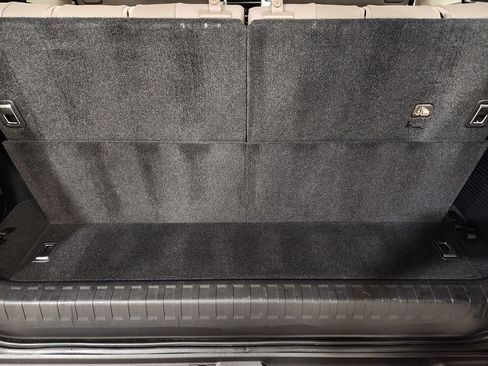 Used 2023 Lexus GX 460 Premium image 54