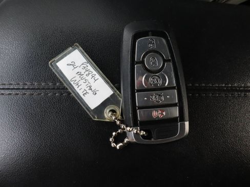 Used 2024 Ford Mustang Premium RWD image 27