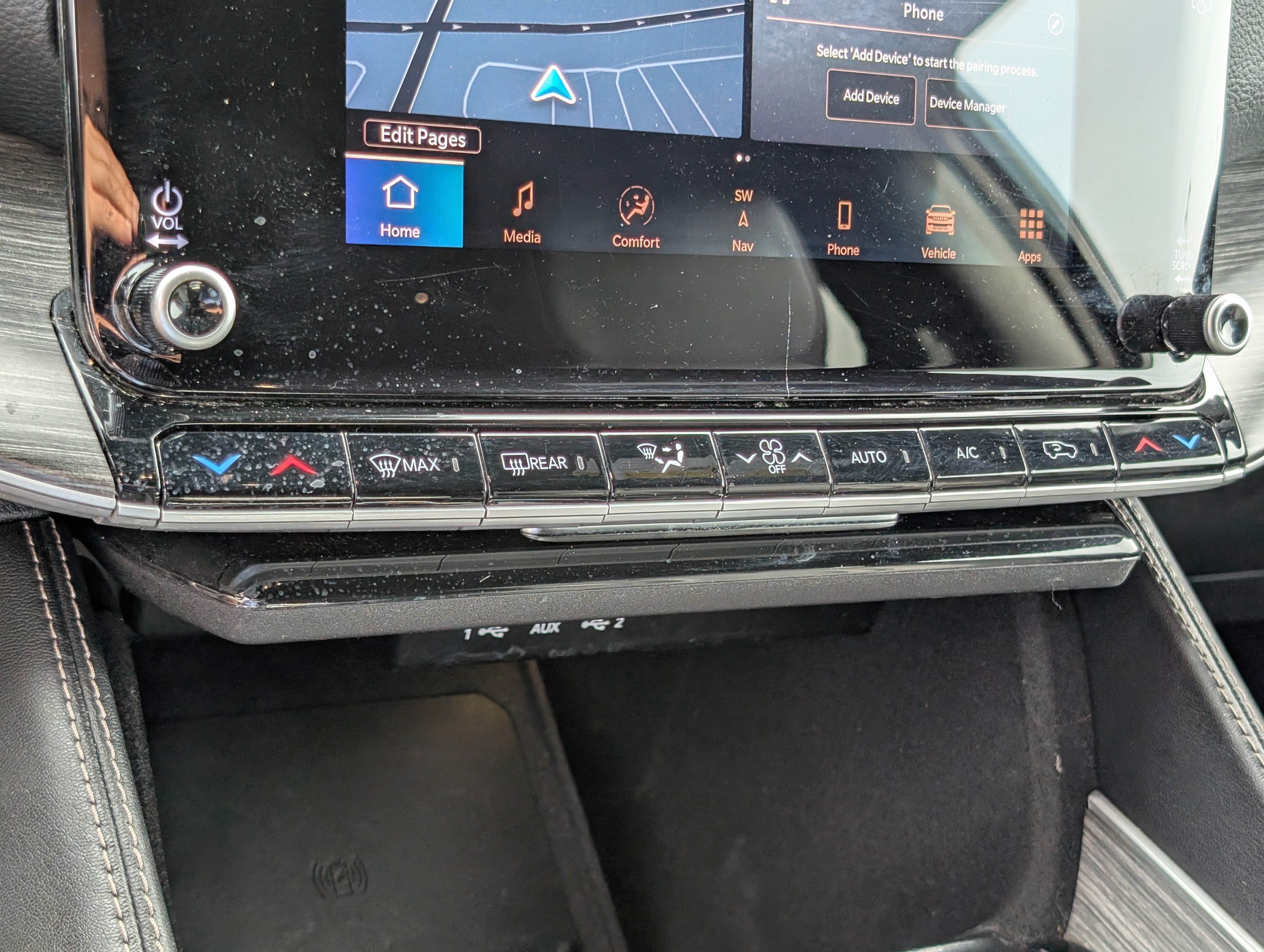 Used 2024 Jeep Wagoneer Series II AWD/4WD image 30