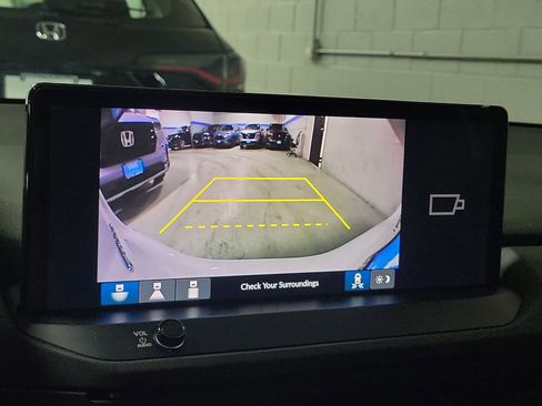 Used 2024 Honda Accord Sport image 23