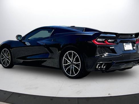 Used 2023 Chevrolet Corvette Stingray Premium Conv w/ Z51 Performance Package RWD image 7