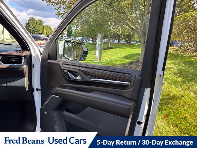 Used 2021 GMC Yukon Denali w/ Advanced Technology Package RWD image 18