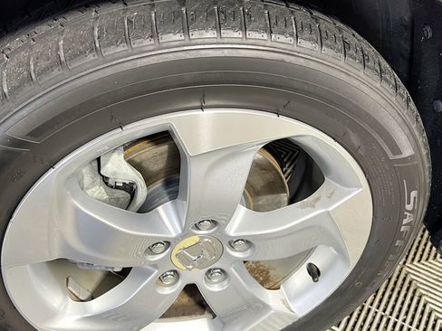 Used 2016 Honda HR-V EX image 14