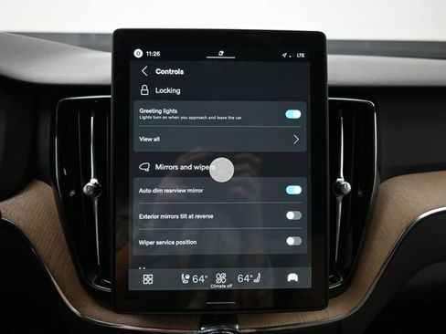 New 2026 Volvo XC60 B5 Plus w/ Protection Package Premier image 18