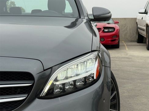 Used 2020 Mercedes-Benz C 300 Sedan image 3