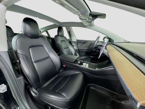 Used 2018 Tesla Model 3 Long Range image 33