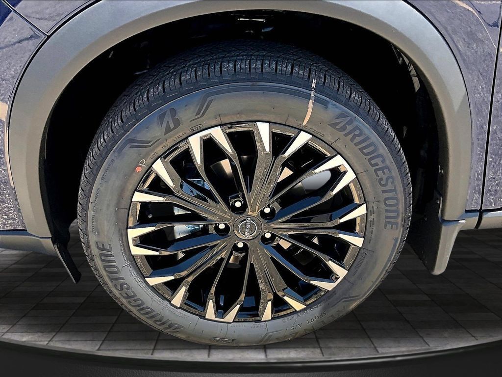 Used 2026 Nissan Rogue Dark Armor AWD/4WD image 13