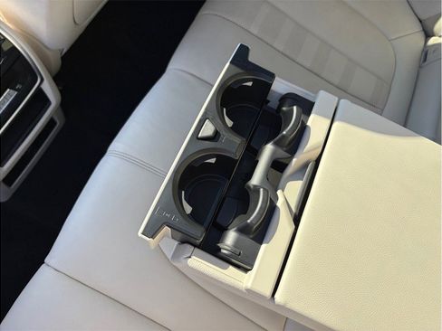 Used 2021 BMW X5 xDrive45e w/ Premium Package image 48