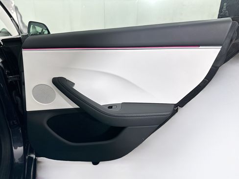 Used 2024 Tesla Model 3 Long Range AWD/4WD image 30