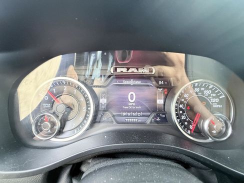Used 2020 RAM 1500 Big Horn AWD/4WD image 15