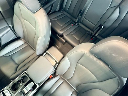 Used 2025 Audi Q7 3.0T Premium Plus w/ Premium Plus Package image 19