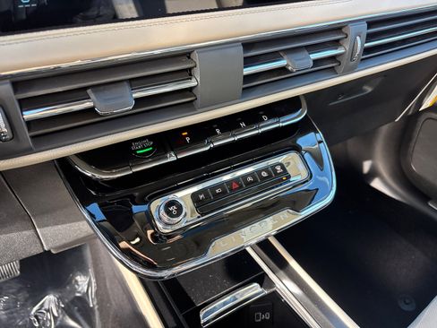 New 2026 Lincoln Corsair Reserve AWD/4WD image 22