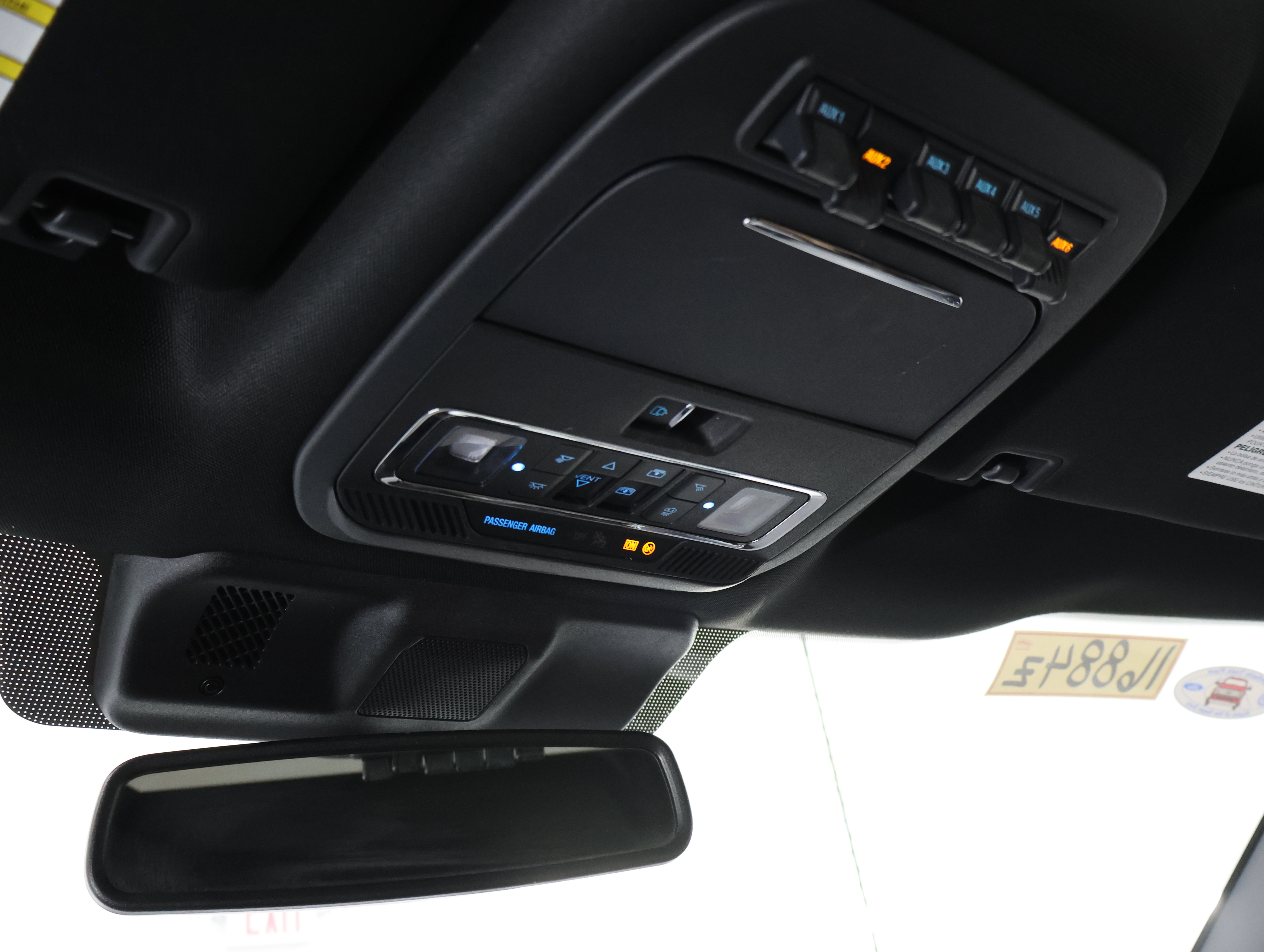 Used 2024 Ford F350 Lariat w/ Sport Appearance Package AWD/4WD image 12