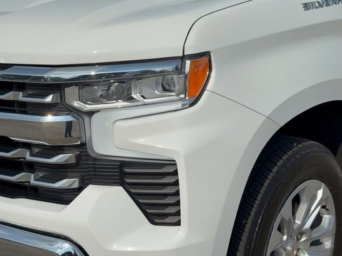 Certified 2025 Chevrolet Silverado 1500 LTZ RWD image 12