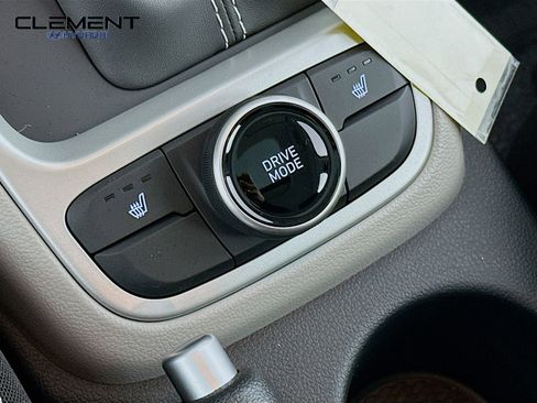 New 2026 Hyundai Venue SEL image 20