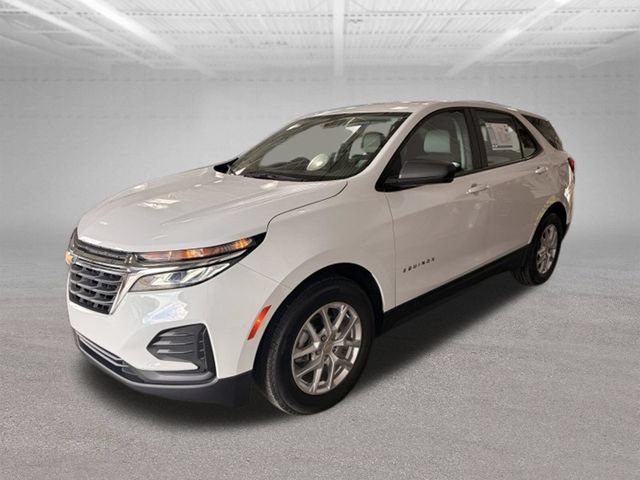 Used 2024 Chevrolet Equinox LS FWD image 4