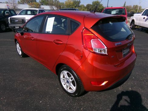 Used 2019 Ford Fiesta SE w/ Cold Weather Package image 8