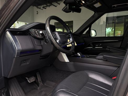 Used 2023 Land Rover Range Rover Long Wheelbase Autobiography AWD/4WD image 21