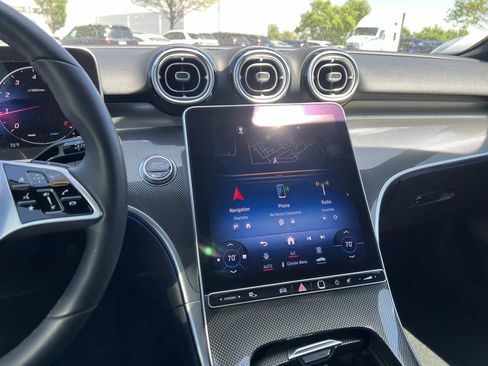 Used 2023 Mercedes-Benz C 300 4MATIC Sedan image 18