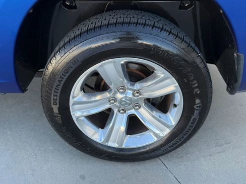 Used 2014 RAM 1500 Sport w/ Remote Start & Security Group image 15