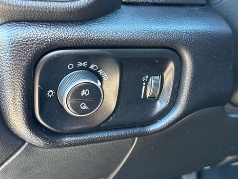 Used 2024 RAM 2500 Big Horn image 27