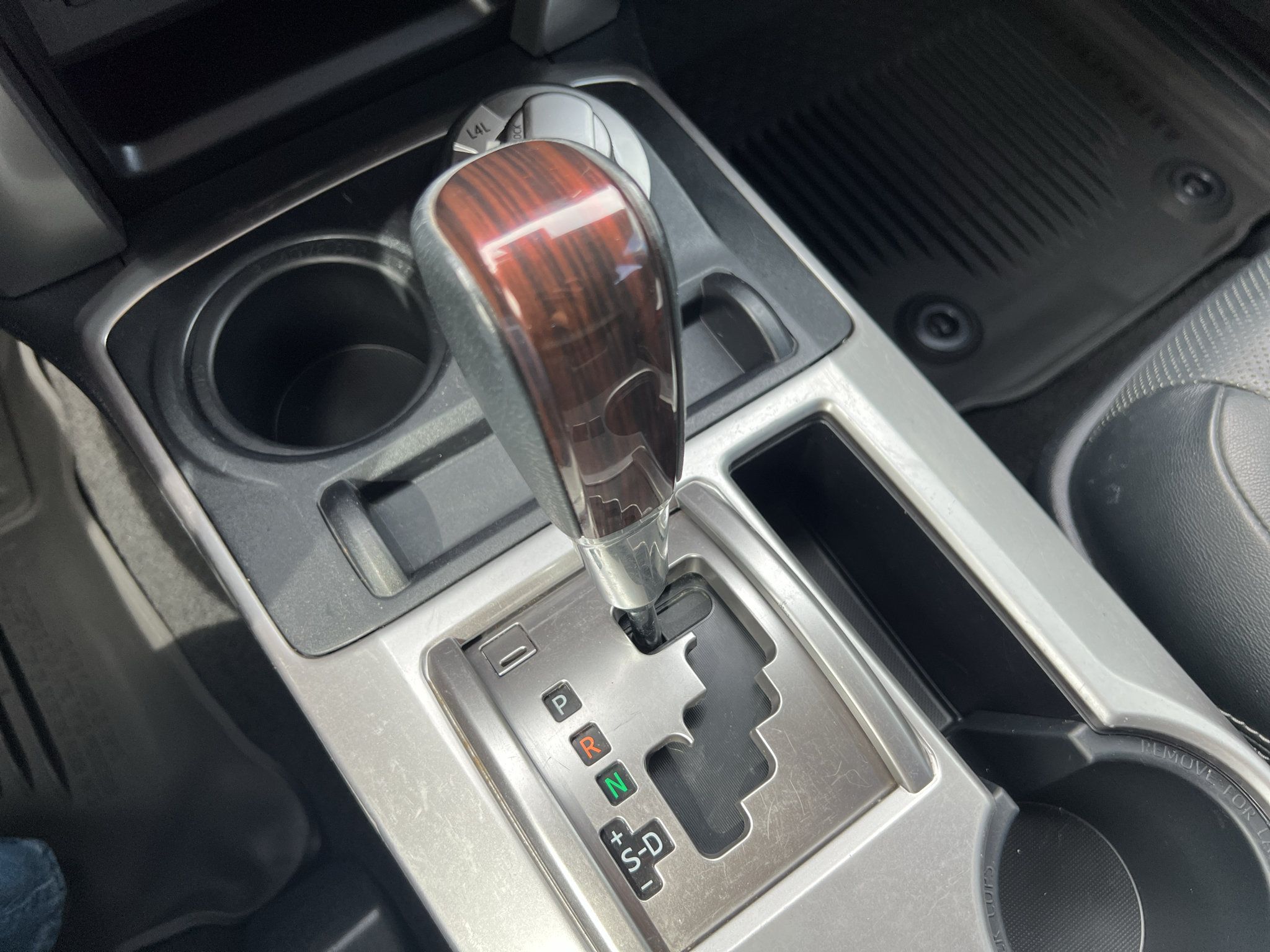 Used 2021 Toyota 4Runner Limited AWD/4WD image 19