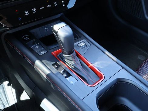 New 2026 Nissan Kicks SR image 13