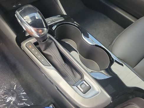 New 2026 Buick Envista Sport Touring w/ Convenience I Package FWD image 24
