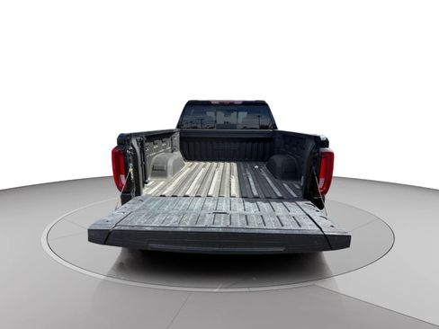 Used 2024 GMC Sierra 1500 AT4 w/ Technology Package image 19