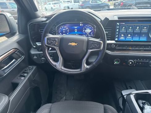 Used 2022 Chevrolet Silverado 1500 LT w/ Protection Package image 3