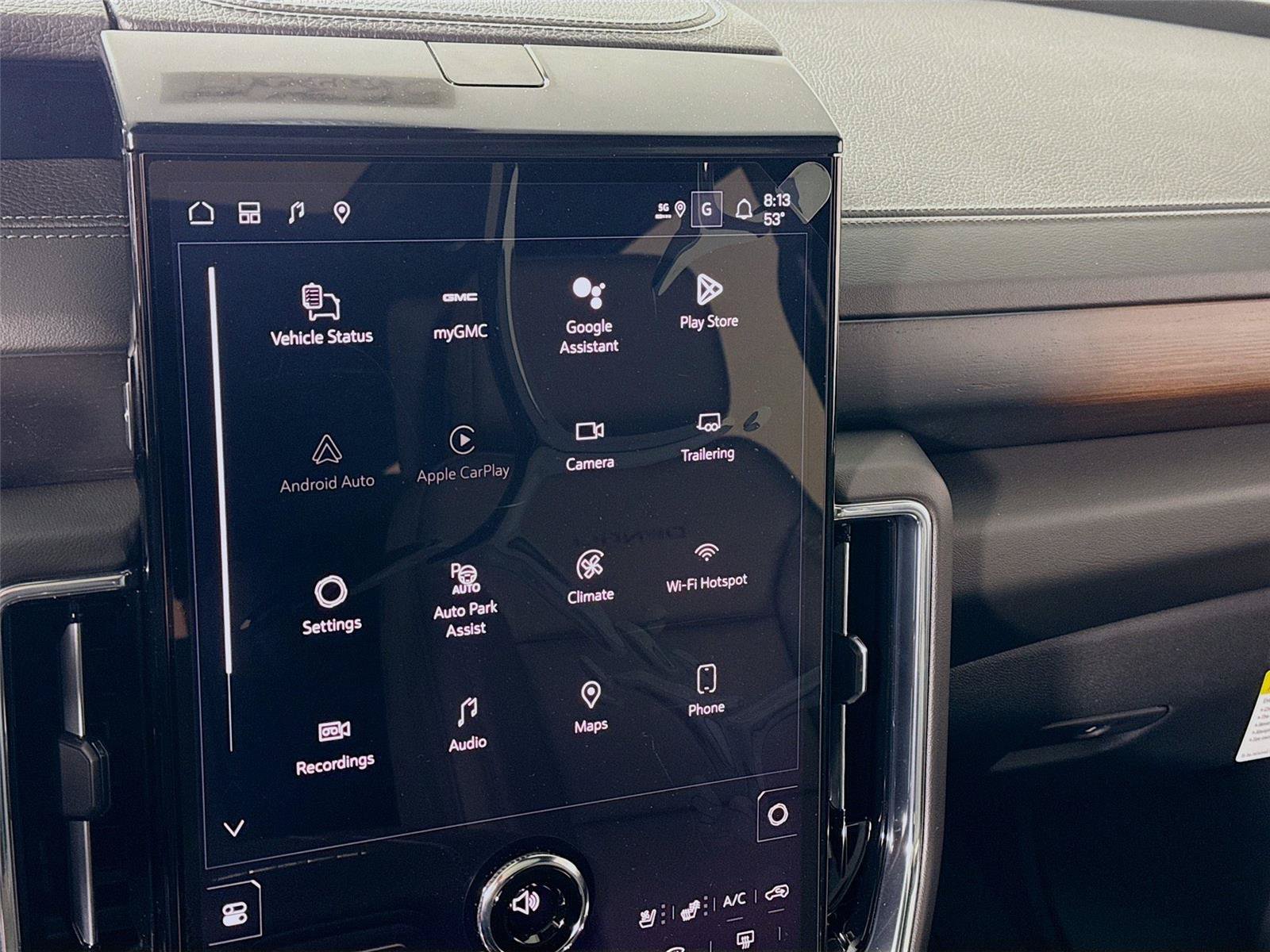 New 2026 GMC Yukon XL Denali w/ Denali Reserve Package AWD/4WD image 9