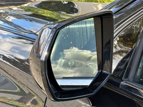 Used 2024 Chevrolet Tahoe LT image 52