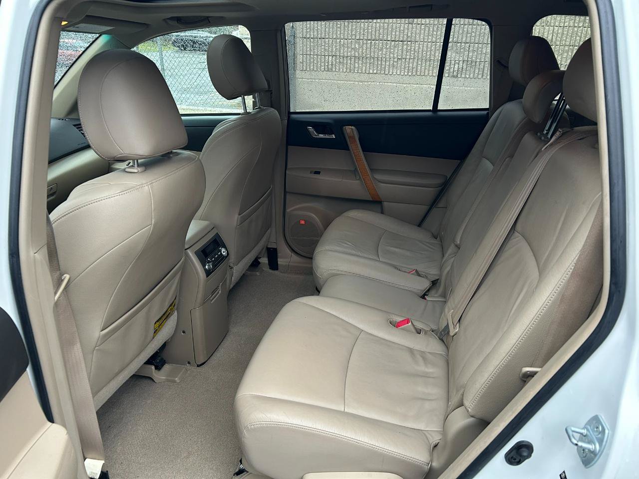 Used 2008 Toyota Highlander Limited AWD/4WD image 13