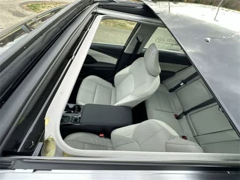 New 2026 Toyota Camry XLE image 6